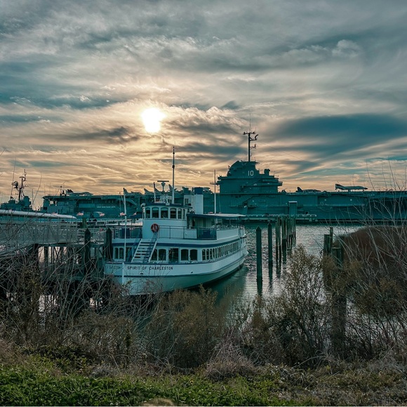 Meet your Posher, Corey - Picture 3 of 3